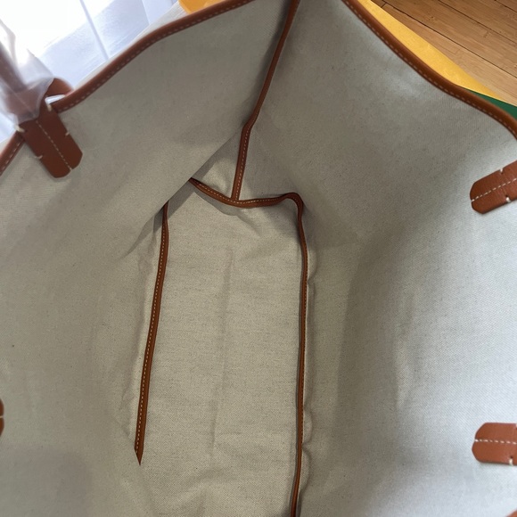 Goyard Saint Louis Tote Coated Canvas PM - Picture 7 of 10